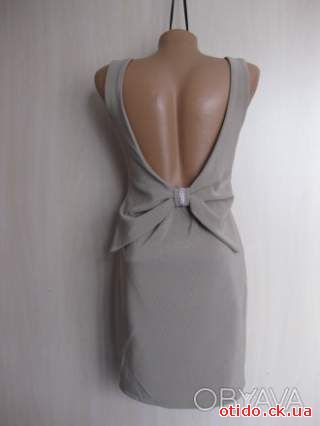 Классное платье с голой спиной и бантом, Италия, M/L, км0864