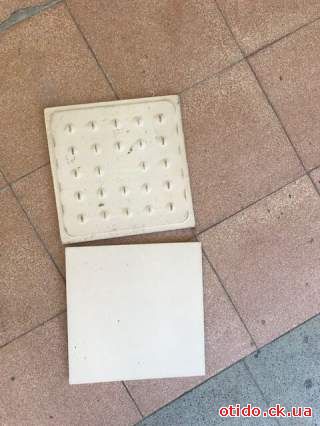 плитка на підлогу (кабанчик)