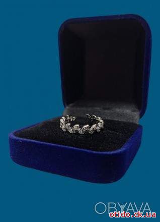 Безразмерное серебряное женское кольцо с фианитами стерлинговое серебро S 925