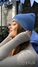 Шапка в блакитному кольорі