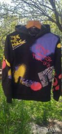 Стильна толстовка від CROPP