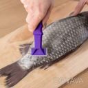 Рыбочистка скребок для рыбной чешуи с пластиковой ручкой 15.5 см Фиолетовый