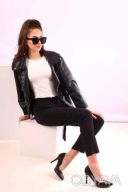 Легкие брюки в черном цвете в комплекте с поясом 44рр