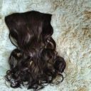 Волосся на заколках. Довжина 44см, ширина 27см.