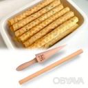 Деревянная форма-конус и палочка для сворачивания вафель и трубочек придания