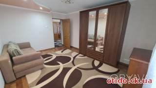 Умань. Продається 2-кім квартира. р-н Осташівка з Гаражем.