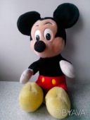 Игрушка мягкая Mickey Mouse.