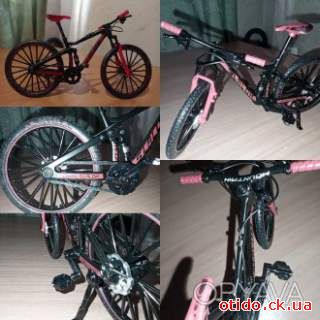 Модель сувенір велосипед 1:10