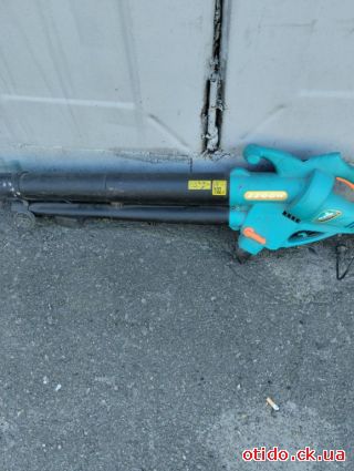 Пилосос для листя