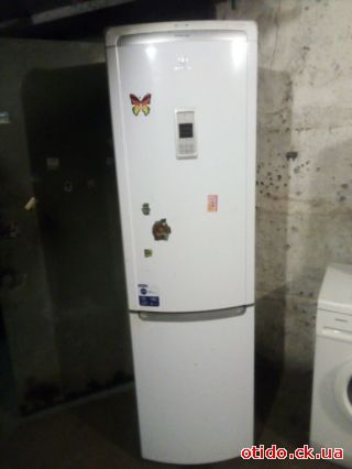 Холодильники INDESIT