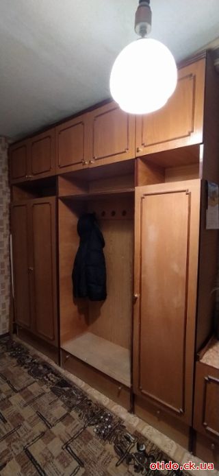 Вітальня: висота 2.40; глибина 0.45; довжина 2.45