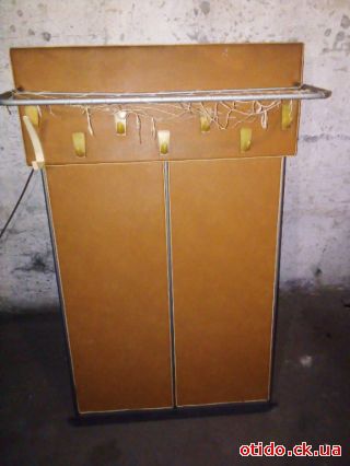 Вешалка для одежды