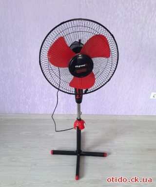 Вентилятор напольний Vilgrend