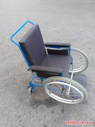 Коляска для инвалидов