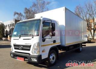 Новий Hyundai &laquo;Mighty&raquo; EX8 з промтоварним фургоном
