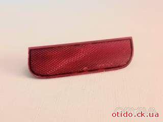 Катафот заднього бампера Ford 2N11515C0A