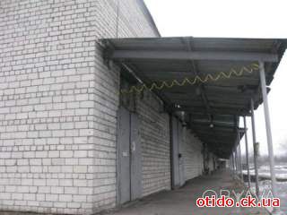 Продаж комплексу під склад, виробництво 5500 м2 земля 3, 2ГА.