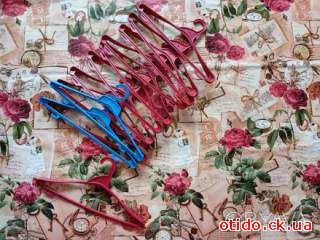 Комплект вішалок 12 штук