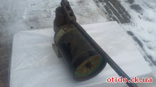 Насос ручний для підкачування палива