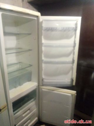 Холодильник SNAIGE