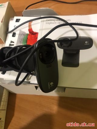 Вебкамера для комп'ютера Logitech HD 720