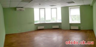 Офісне приміщення, центр міста
