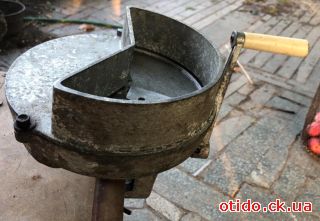 Куплю к ручной шинковке: ручку и диск