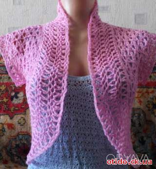 Ажурное розовое болеро
